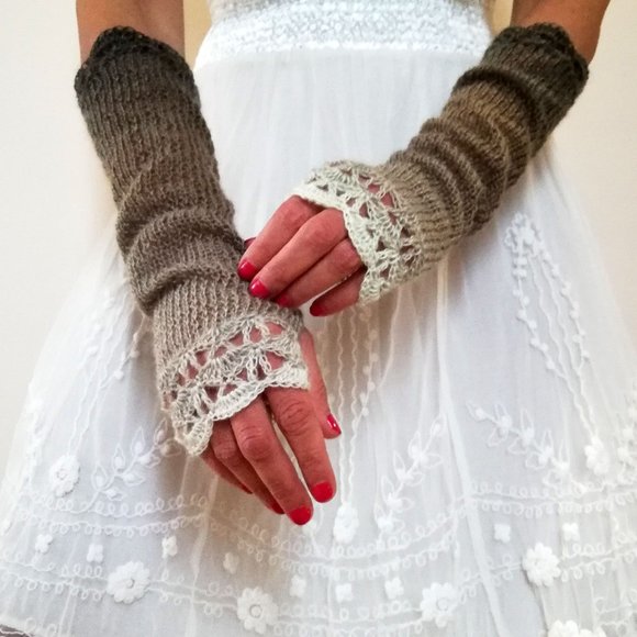 Winter Forest Handmade Knit Fingerless Long Gloves Ombre Brown to Cream - Picture 2 of 3